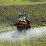 Než&aacute;douc&iacute; &uacute;let postřiku - lze jej omezit?