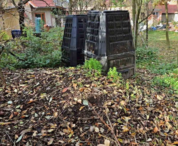 Kompostéry urychlují kompostování Kompostéry urychlují kompostování