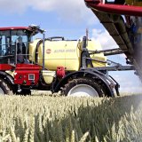 Z dronu do postrekovača