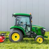 Nové kompaktní traktory značky John Deere Nové kompaktní traktory značky John Deere