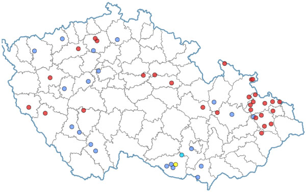 Mapa: V Česku se vyskytují prakticky jen rezistentní (modré body) a vysoce rezistentní populace (červené body) blískáčka řepkového vůči esterickým pyretroidům, a to již několik let Mapa: V Česku se vyskytují prakticky jen rezistentní (modré body) a vysoce rezistentní populace (červené body) blískáčka řepkového vůči esterickým pyretroidům, a to již několik let